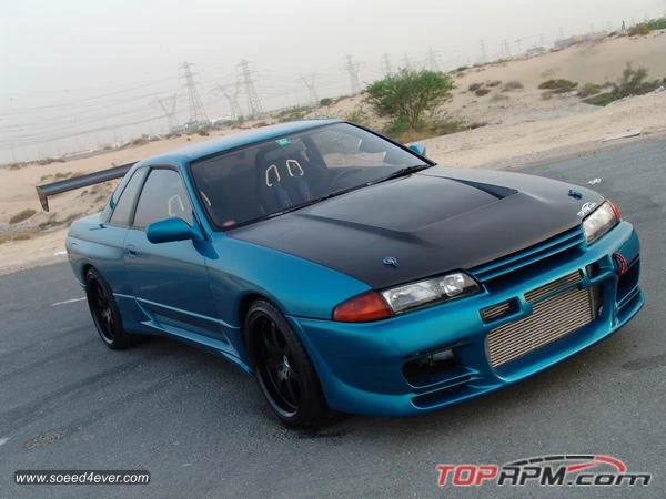 Nissan Skyline R32 GT-R